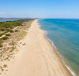 Vue des plages de Canet-en-Roussillon desservies par L'Impériale VTC